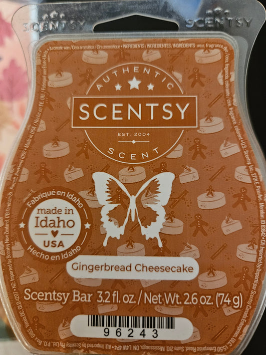 Gingerbread cheesecake