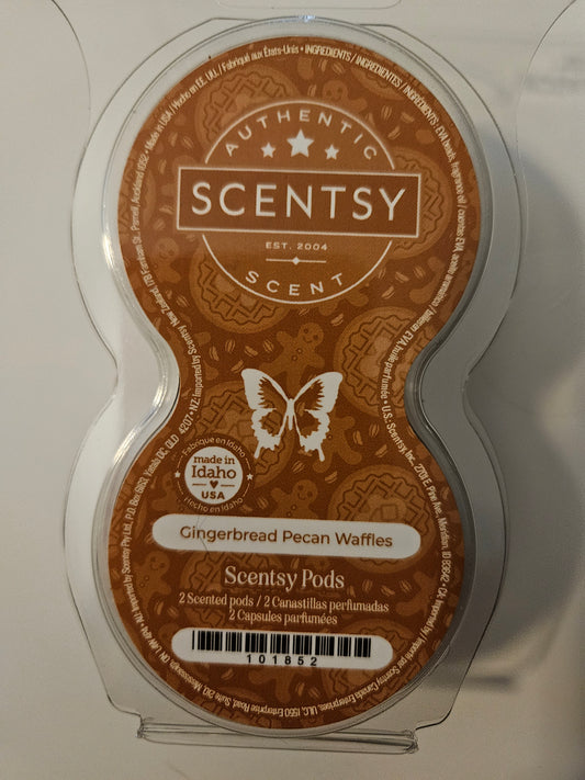 Gingerbread peacan waffle