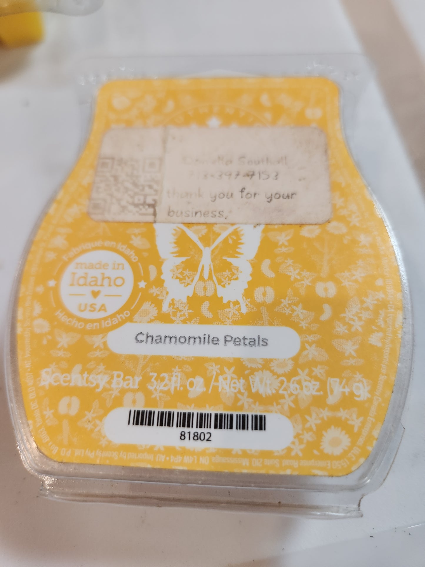 Chamomile, petals.