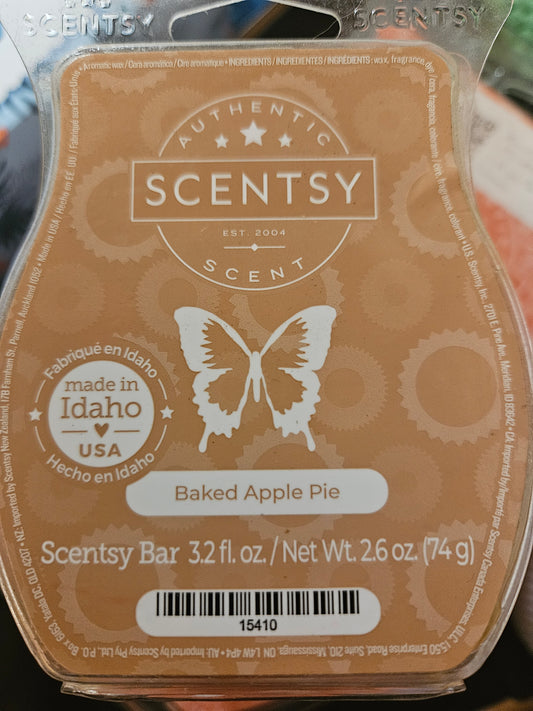 Baked apple pie