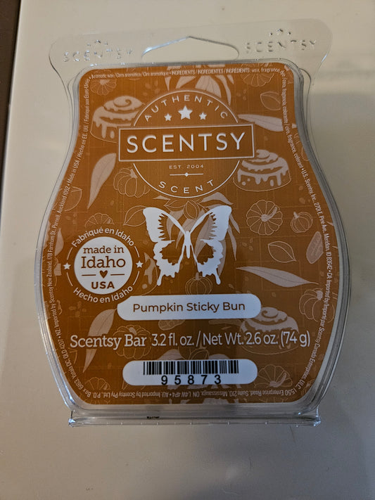 Pumpkin sticky bun