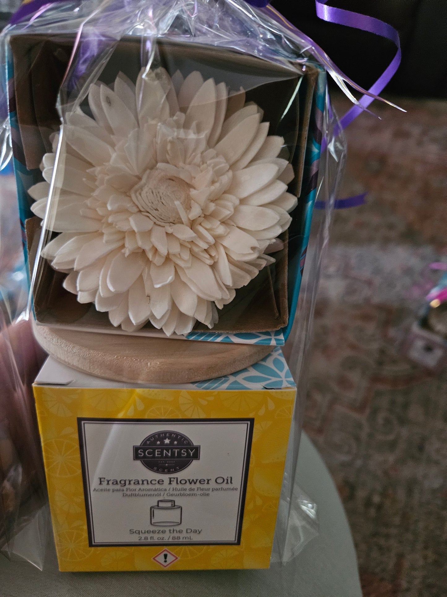 Squeeze the day fragrance flower