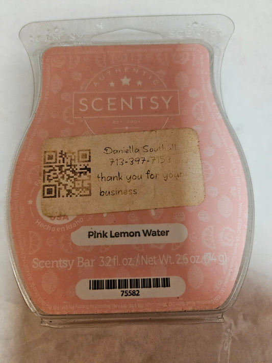Pink lemon water